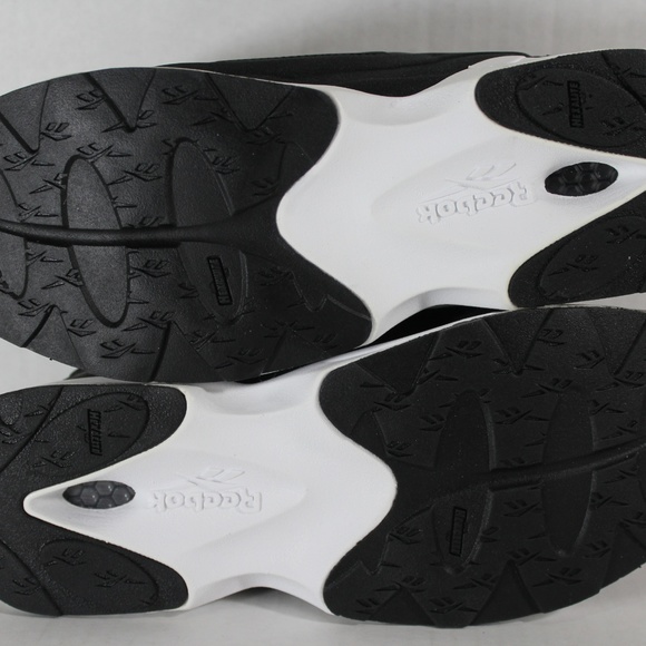 Reebok x Mastermind Japan Insta Pump Fury R888 - Picture 6 of 8